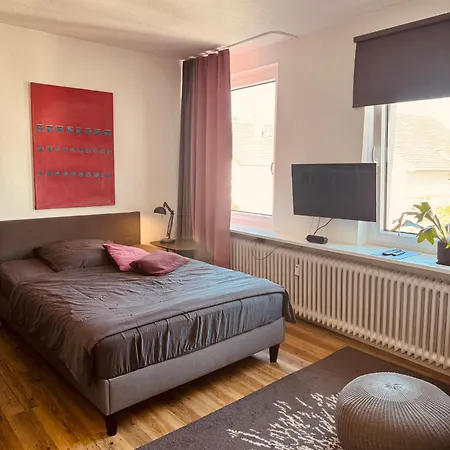 Apartment Cozy, Centrally Located Niederdorla