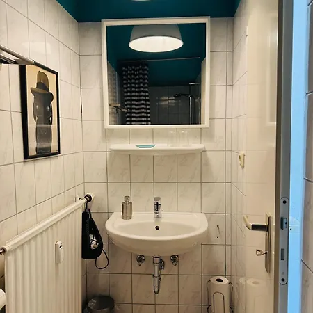 Apartment Cozy, Centrally Located Niederdorla