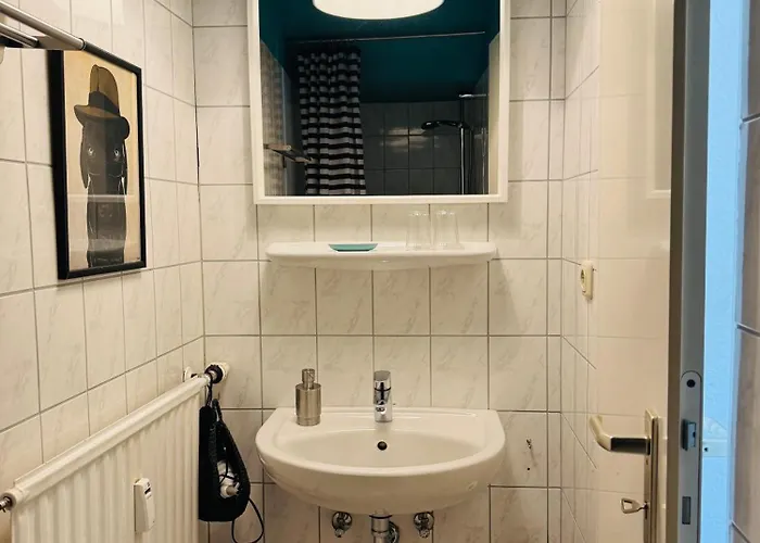 Apartment Cozy, Centrally Located Niederdorla